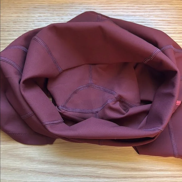 LNDR Rust Color 7.5" Length Bike Shorts - Picture 7 of 9